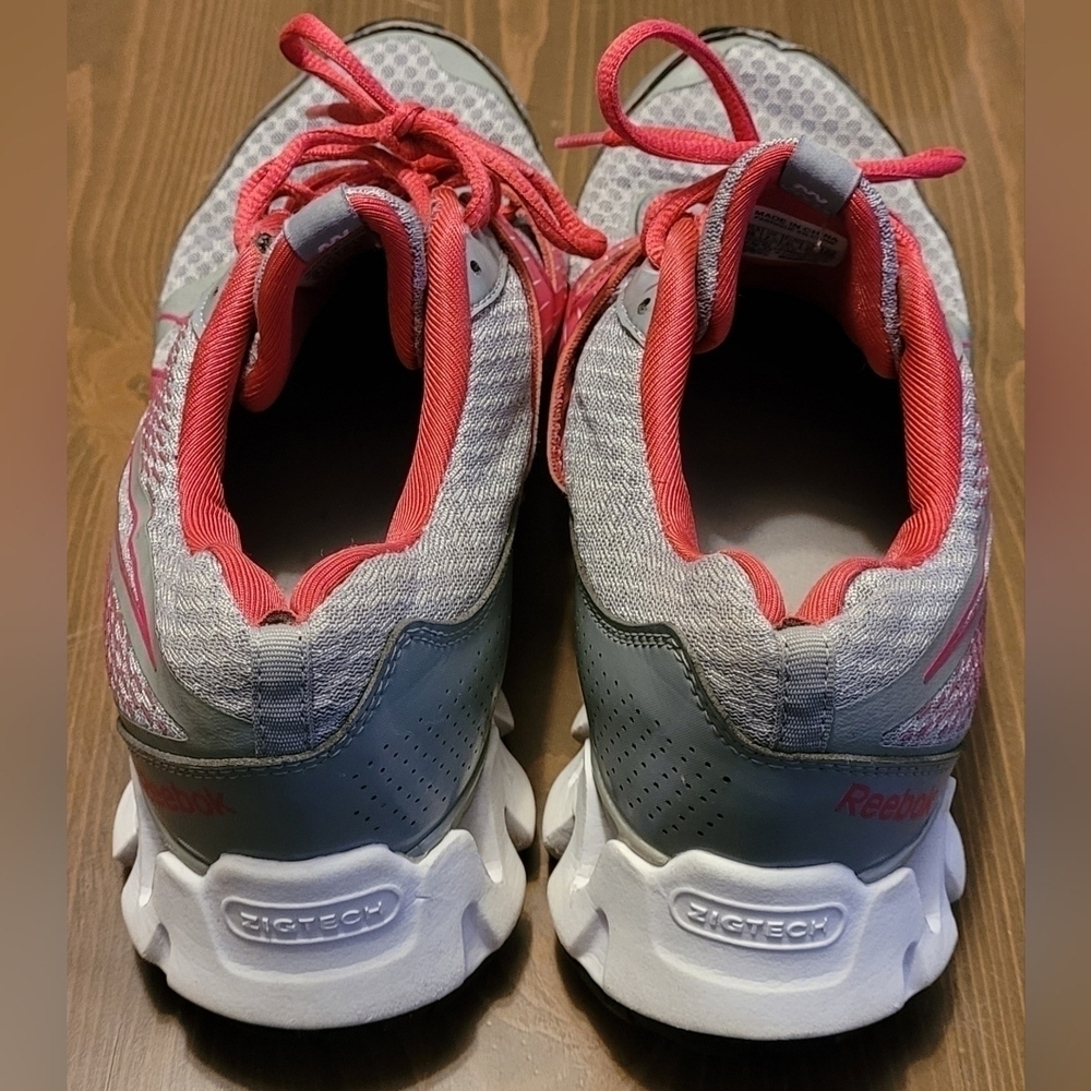 Women's Reebok Zigtech Grey/Pink/White Size 10 Nice Condition HTF This Colorway - Picture 6 of 10